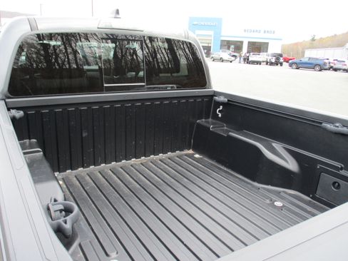 Used 2023 Toyota Tacoma TRD Sport w/ Advanced Technology Package AWD/4WD image 14