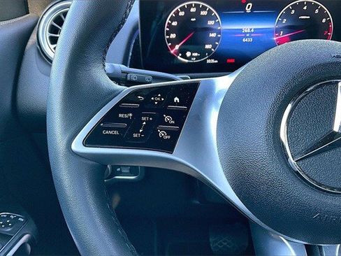 Certified 2025 Mercedes-Benz GLB 250 4MATIC image 14