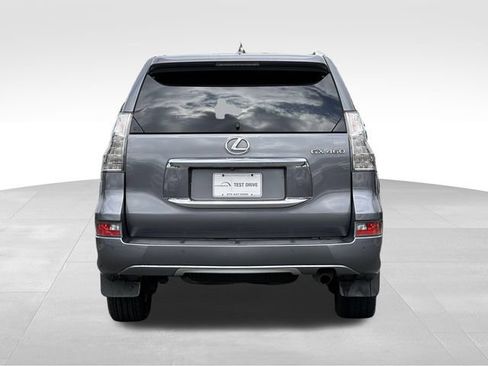 Used 2015 Lexus GX 460 w/ Premium Package AWD/4WD image 4