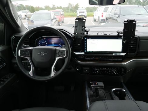 Certified 2024 Chevrolet Silverado 1500 LT Trail Boss w/ Convenience Package II image 20