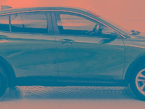 Used 2025 Buick Envista Preferred w/ Convenience I Package FWD image 2