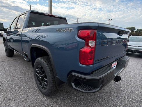 New 2026 Chevrolet Silverado 2500 Custom w/ Custom Value Package AWD/4WD image 10