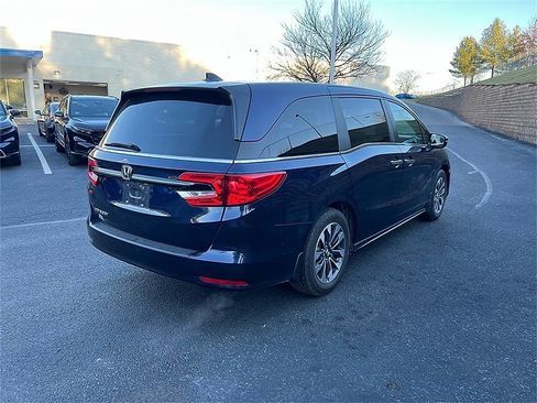 Used 2023 Honda Odyssey EX-L image 7