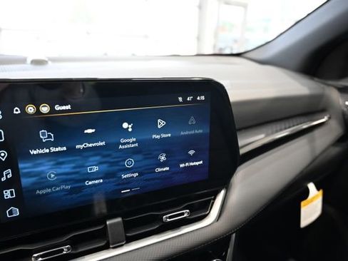 New 2026 Chevrolet Equinox LT FWD image 15