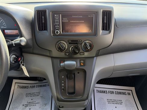 Used 2020 Nissan NV200 SV w/ Sliding Glass Door Package image 19