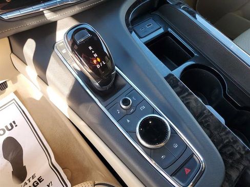 Used 2023 Cadillac Escalade Premium Luxury w/ Performance Package image 94