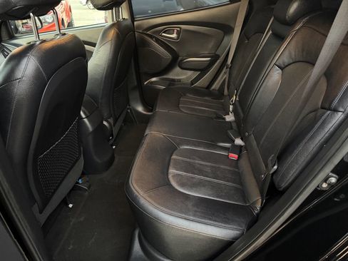 Used 2011 Hyundai Tucson Limited w/ Premium Pkg 3 image 22