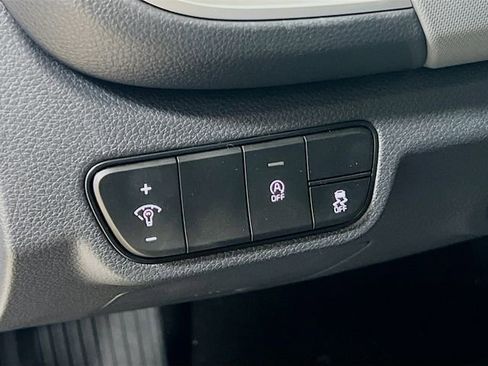 New 2026 Kia Seltos LX image 10