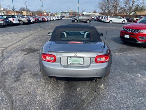 Used 2011 MAZDA MX-5 Miata Sport image 7