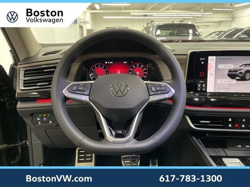 New 2026 Volkswagen Atlas SEL Premium R-Line image 18