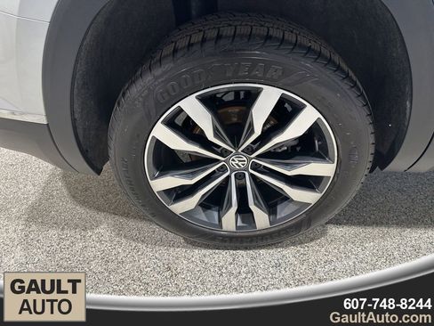 Used 2019 Volkswagen Atlas SEL image 23
