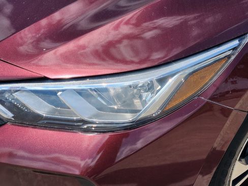 Used 2021 Nissan Sentra SV FWD image 9