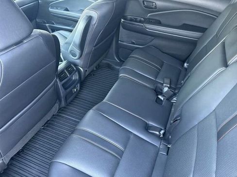 Certified 2023 Honda Passport TrailSport image 12