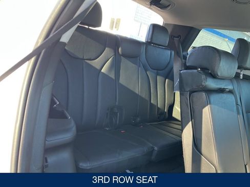 Used 2022 Hyundai Palisade SEL w/ 8P Bench Seat Package AWD/4WD image 19