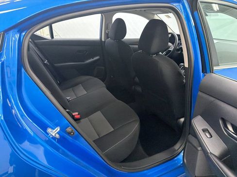 Used 2025 Nissan Sentra SV FWD image 15