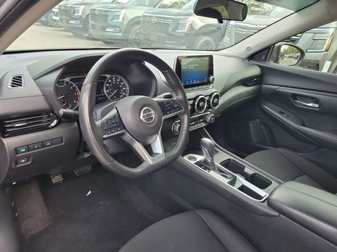 Used 2022 Nissan Sentra SV w/ All-Weather Package image 9