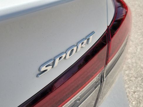 Used 2025 Honda Civic Sport image 7