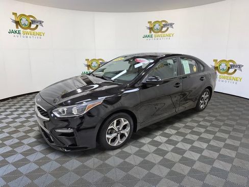 Certified 2021 Kia Forte LXS FWD image 4