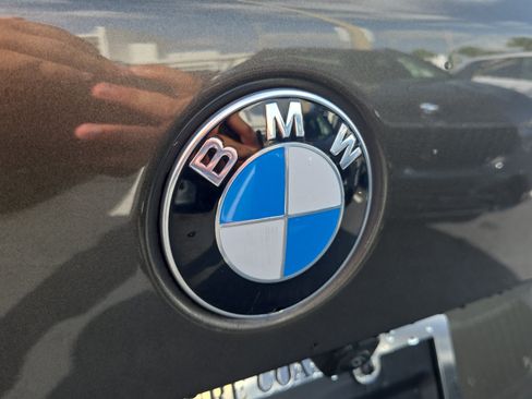 Used 2024 BMW X5 sDrive40i w/ Premium Package RWD image 16