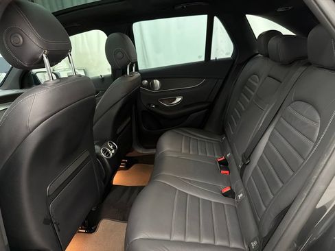Certified 2021 Mercedes-Benz GLC 43 AMG 4MATIC image 21