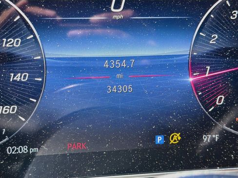 Used 2022 Mercedes-Benz C 300 Sedan image 8