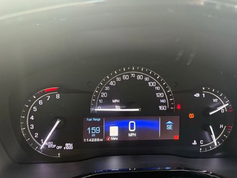 Used 2019 Cadillac XT5 Premium Luxury image 35