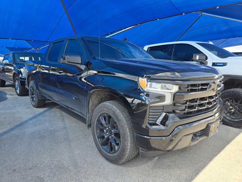 Used 2024 Chevrolet Silverado 1500 LT AWD/4WD image 2