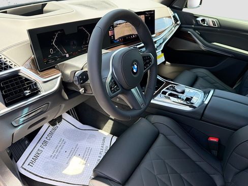 New 2026 BMW X5 xDrive40i w/ M Sport Package AWD/4WD image 26