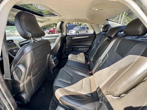 Used 2015 Ford Fusion Titanium FWD image 12