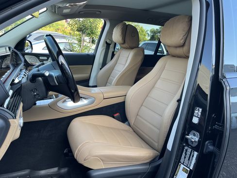 Used 2026 Mercedes-Benz GLS 450 4MATIC image 15
