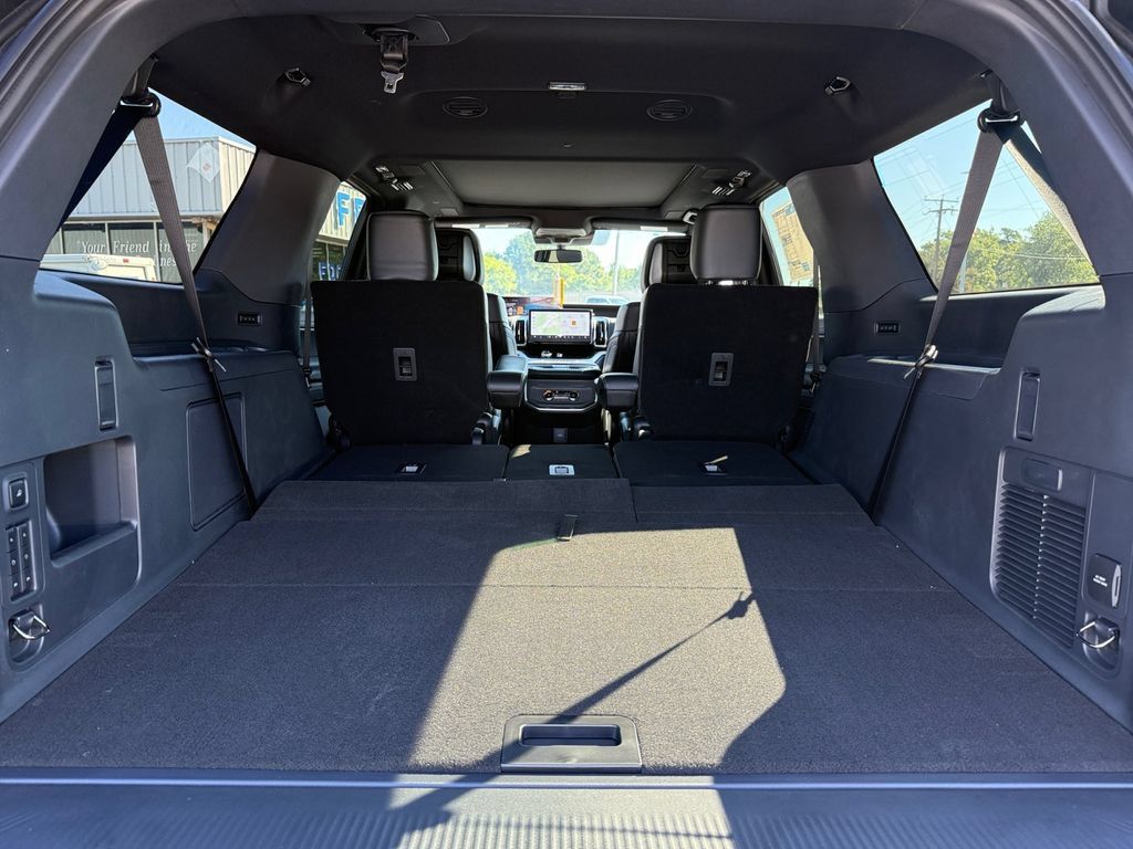 New 2026 Ford Expedition Max Platinum w/ Stealth Performance Package AWD/4WD image 21