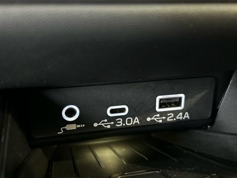 Certified 2023 Subaru Outback Limited AWD/4WD image 18