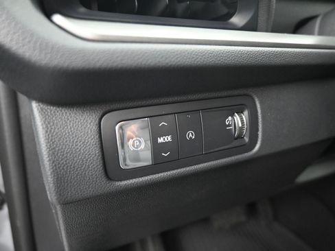 New 2026 Chevrolet Traverse LT FWD image 30