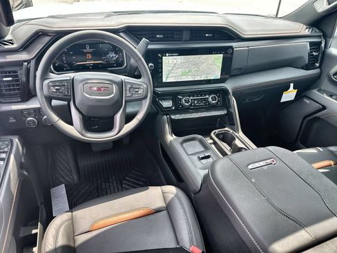 New 2026 GMC Sierra 2500 AT4 w/ AT4 Premium Plus Package AWD/4WD image 20