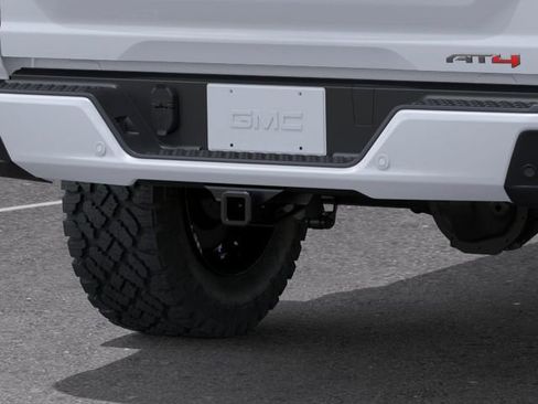 New 2026 GMC Canyon AT4 w/ Technology Plus Package AWD/4WD image 14