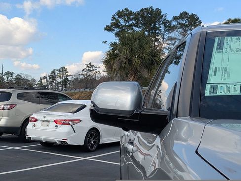 New 2026 Toyota Tundra Platinum image 11