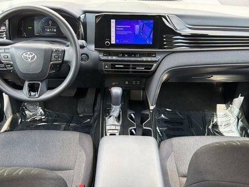 Certified 2025 Toyota Camry LE image 36