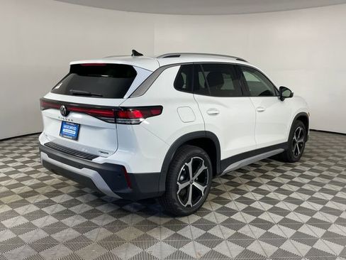 New 2025 Volkswagen Tiguan SE AWD/4WD image 6