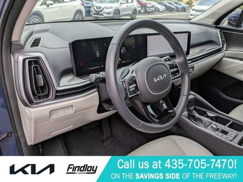 Used 2025 Kia Sorento S w/ Panoramic Sunroof Package AWD/4WD image 15