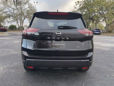 Certified 2024 Nissan Rogue SV image 5