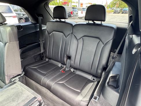 Used 2018 Audi Q7 3.0T Premium Plus AWD/4WD image 22