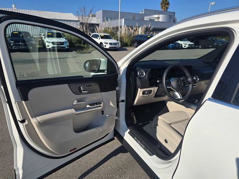 Used 2025 Mercedes-Benz GLA 250 GLA 250 image 21