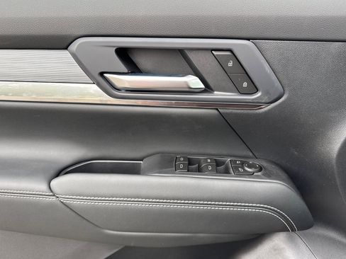 New 2026 GMC Terrain Elevation image 12