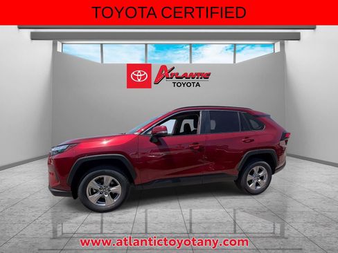 Certified 2025 Toyota RAV4 XLE AWD/4WD image 5