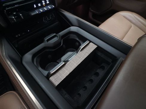 Used 2019 RAM 1500 Laramie Longhorn AWD/4WD image 15