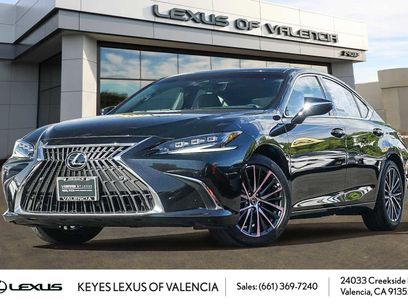 Certified 2025 Lexus ES 300h w/ Premium Package