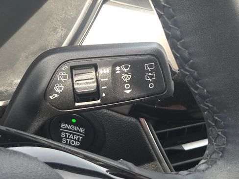 Used 2022 Ford Escape Titanium AWD/4WD image 42