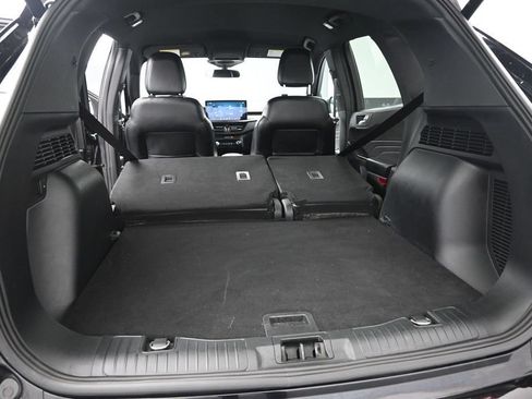 Certified 2023 Ford Escape ST-Line w/ Tech Pack #1 FWD image 22