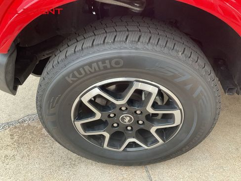 Used 2022 Ford Bronco Outer Banks image 6