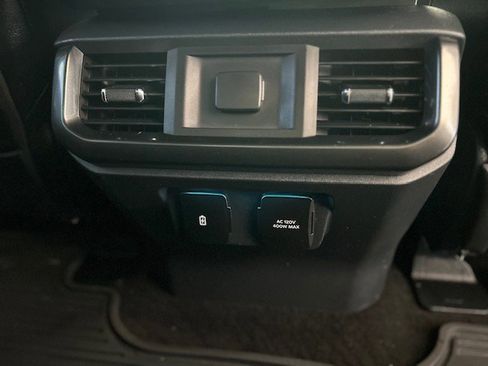 Used 2021 Ford F150 XLT w/ Equipment Group 302A High image 11